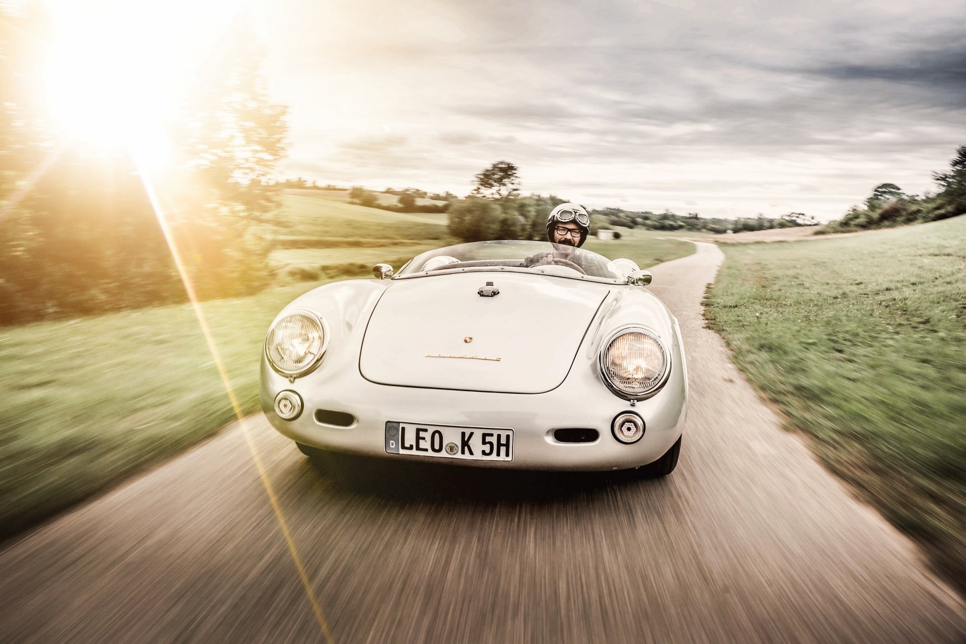 Dennis Berger – bryr seg om drømmen Porsche 550 Spyder 